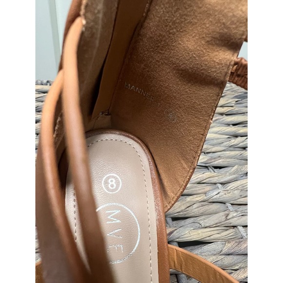 NWT MVE sz 8 womens Manner strappy open toe sandal 0914 0824 - Picture 11 of 11